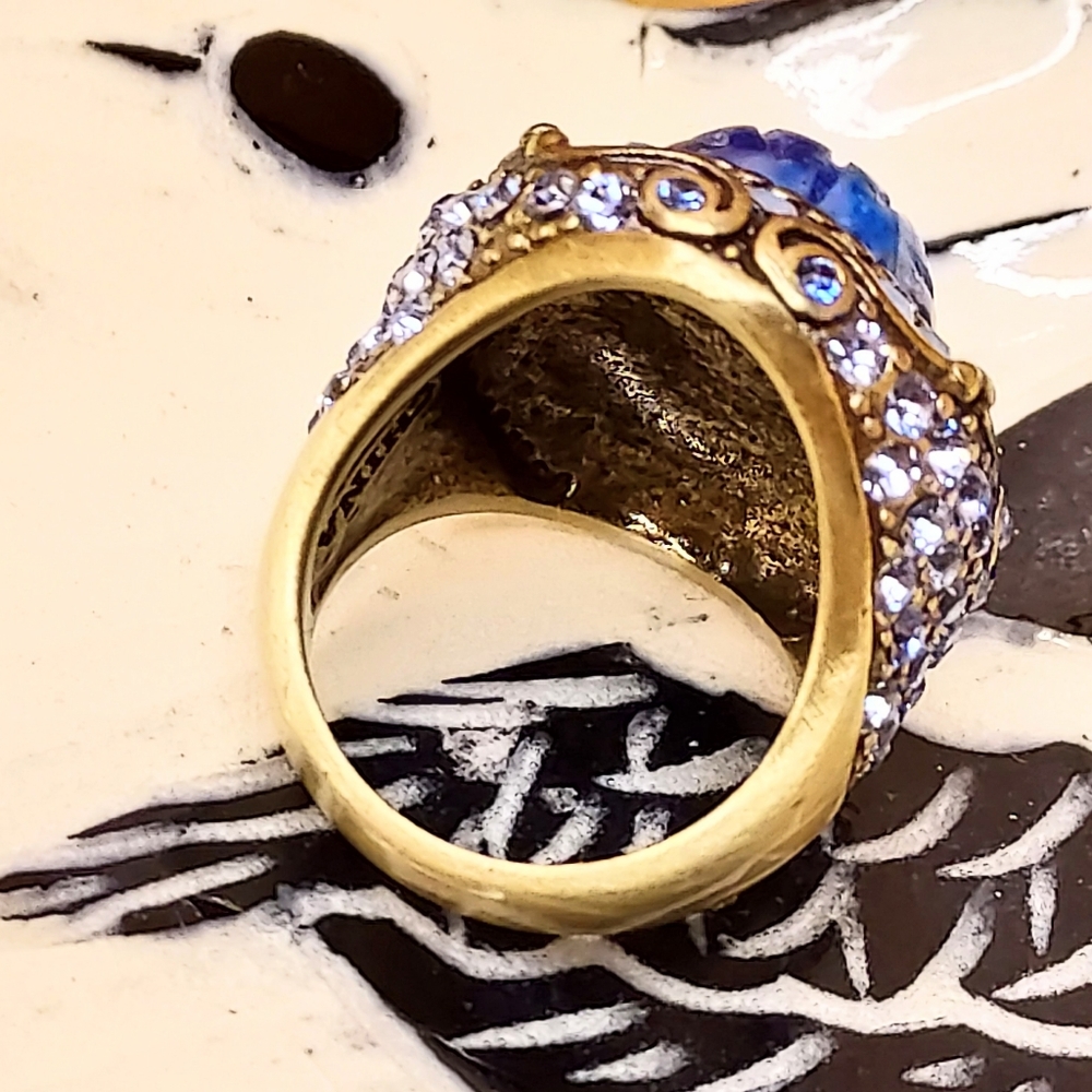 HEIDI DAUS Blue Scarab & Rhinestone Egyptian Style Ring - Picture 5 of 7